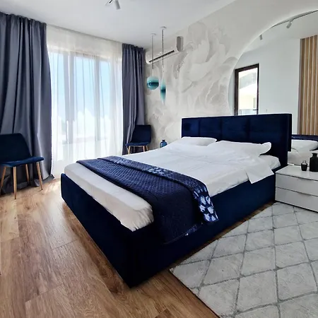 Apartament Sea View -10 Min To - Pool -garage Incl
