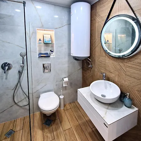 Apartament Sea View -10 Min To - Pool -garage Incl *