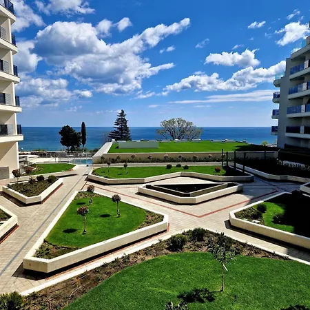 Sea View -10 Min To - Pool -garage Incl 公寓 瓦爾納