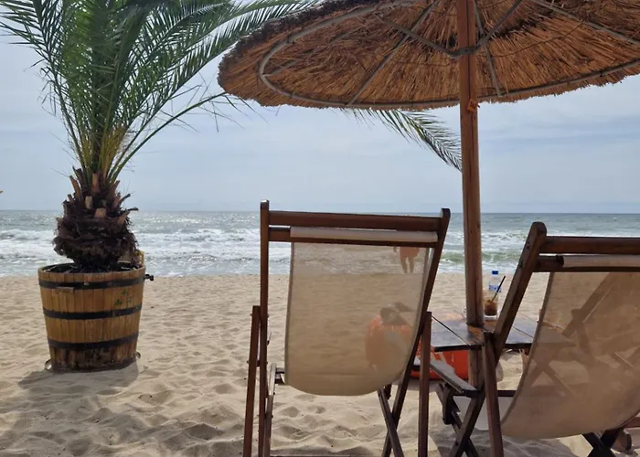 Sea View -10 Min To -weekend Access -garage Incl Варна